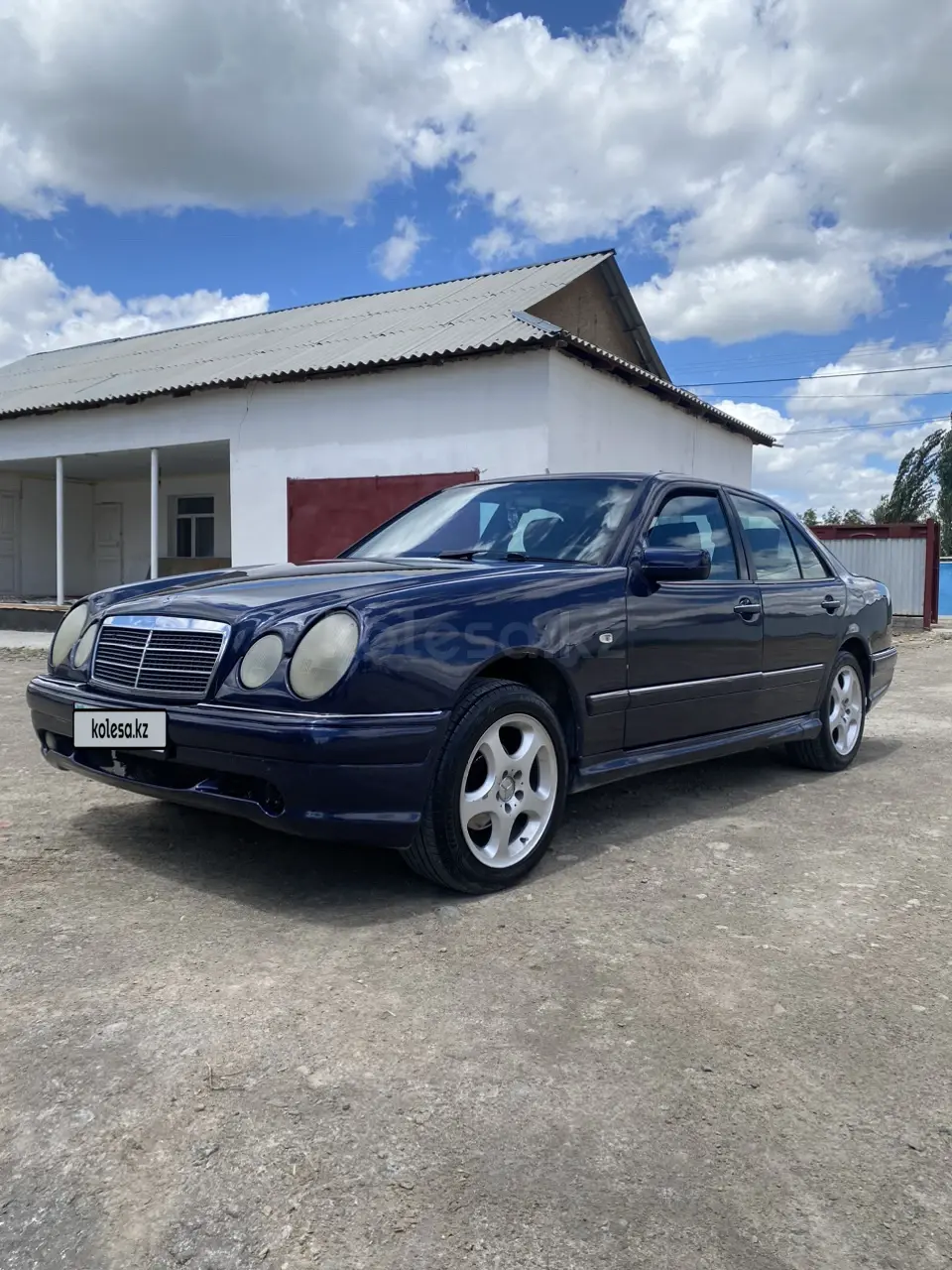 Mercedes-Benz E-Class, 1996