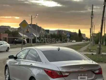 Hyundai Sonata 2013 года за 3 500 000 тг. в Уральск – фото 5