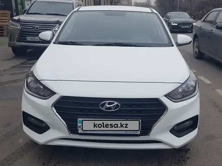 Hyundai Accent 2019 года за 7 300 000 тг. в Алматы