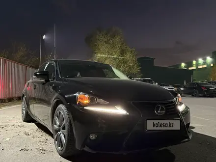 Lexus IS 200 2015 года за 12 000 000 тг. в Алматы