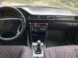 Mercedes-Benz E 280 1993 года за 2 500 000 тг. в Семей – фото 5