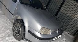 Volkswagen Golf 1999 годаfor3 000 000 тг. в Семей