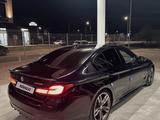 BMW 550 2022 годаүшін44 000 000 тг. в Атырау – фото 2