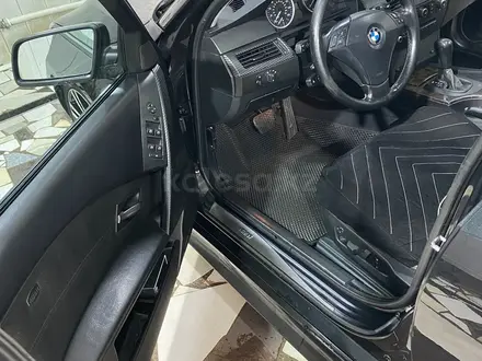 BMW 530 2005 года за 4 300 000 тг. в Караганда – фото 4