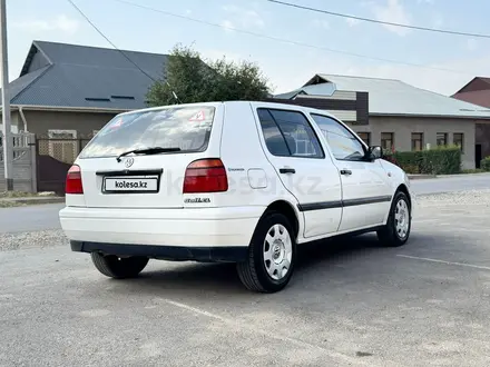 Volkswagen Golf 1997 года за 1 900 000 тг. в Шымкент – фото 9