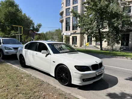 BMW 730 2004 года за 4 500 000 тг. в Алматы – фото 8