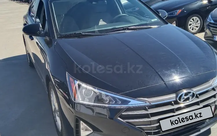 Hyundai Elantra 2019 года за 5 600 000 тг. в Актобе