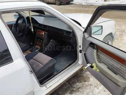 Mercedes-Benz E 280 1993 года за 1 500 000 тг. в Костанай – фото 5