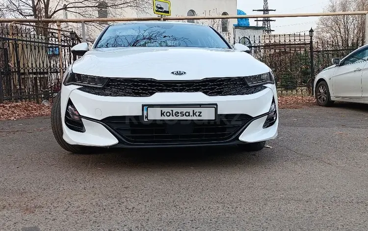 Kia K5 2021 года за 13 000 000 тг. в Алматы