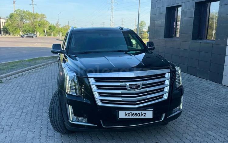Cadillac Escalade 2018 г.