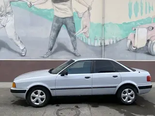 Audi 80
