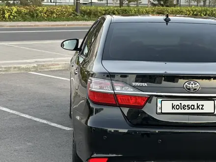 Toyota Camry 2017 года за 10 950 000 тг. в Астана – фото 6