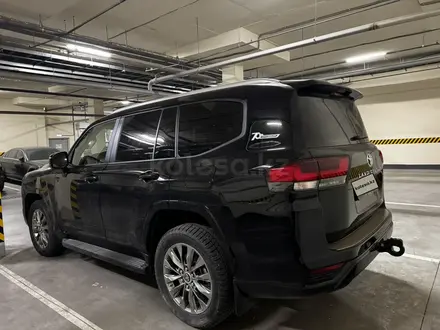 Toyota Land Cruiser 2022 года за 44 000 000 тг. в Алматы – фото 10