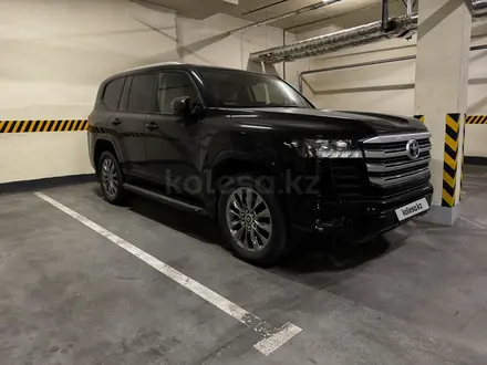 Toyota Land Cruiser 2022 года за 44 000 000 тг. в Алматы – фото 9