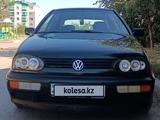 Volkswagen Golf 1993 годаүшін1 950 000 тг. в Шымкент