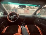 Volkswagen Golf 2002 года за 3 000 000 тг. в Алматы – фото 4