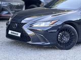 Lexus ES 350 2018 годаүшін20 300 000 тг. в Алматы – фото 3