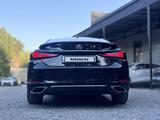Lexus ES 350 2018 годаүшін20 300 000 тг. в Алматы – фото 5