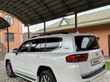 Toyota Land Cruiser 2022 года за 56 000 000 тг. в Шымкент – фото 3