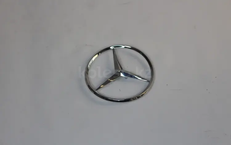 Эмблема (Значок) на багажник для Mercedes-Benz (Оригинал) W220 за 15 000 тг. в Алматы