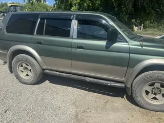 Mitsubishi Montero Sport