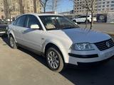 Volkswagen Passat 2001 годаfor2 000 000 тг. в Атырау – фото 5