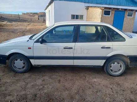 Volkswagen Passat 1991 года за 1 500 000 тг. в Агадырь – фото 2