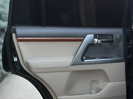 Toyota Land Cruiser 2015 года за 25 000 000 тг. в Шымкент – фото 21