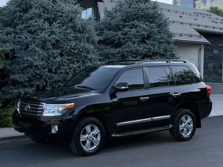 Toyota Land Cruiser 2015 года за 25 000 000 тг. в Шымкент