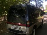 Mitsubishi Delica 1993 годаfor1 600 000 тг. в Алматы – фото 4