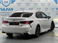 Toyota Camry 2021 годаfor15 700 000 тг. в Алматы – фото 3