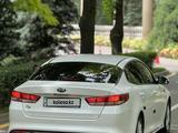 Kia K5 2016 года за 9 200 000 тг. в Алматы – фото 5