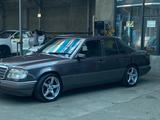 Mercedes-Benz E 220 1995 года за 2 800 000 тг. в Туркестан – фото 5