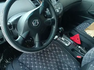 Nissan Primera