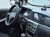 Toyota Corolla 2003 годаүшін4 100 000 тг. в Актобе – фото 5