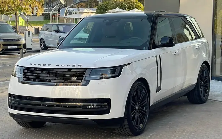 Land Rover Range Rover Autobiography 2026 года за 131 574 000 тг. в Алматы