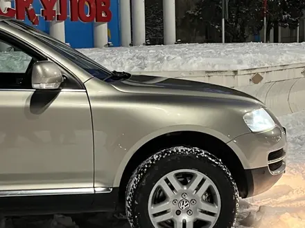 Volkswagen Touareg 2004 года за 5 000 000 тг. в Тараз – фото 8