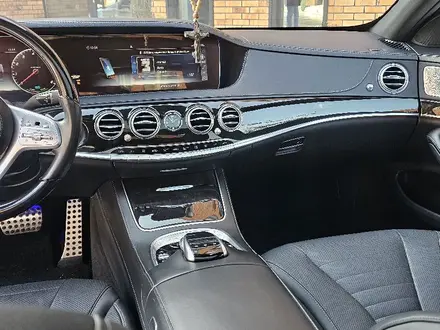 Mercedes-Benz S 450 2018 года за 31 000 000 тг. в Алматы – фото 13