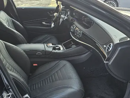 Mercedes-Benz S 450 2018 года за 31 000 000 тг. в Алматы – фото 18