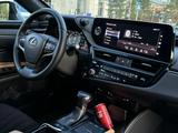 Lexus ES 250 2022 года за 21 000 000 тг. в Астана – фото 4