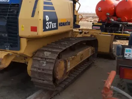 Komatsu  D37EX 2015 года за 20 000 000 тг. в Атырау – фото 4