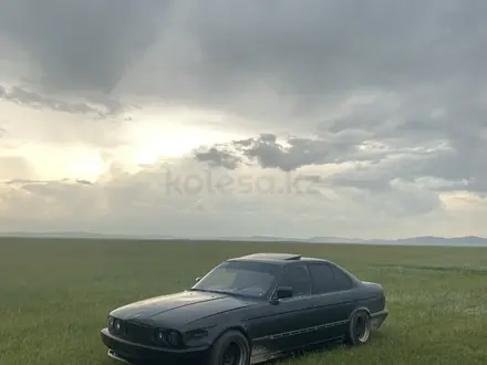 BMW 520 1990 года за 1 300 000 тг. в Астана