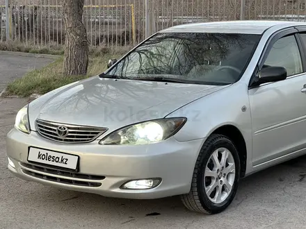 Toyota Camry 2002 года за 3 900 000 тг. в Караганда – фото 2