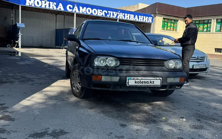 Volkswagen Golf 1993 годаfor900 000 тг. в Тараз