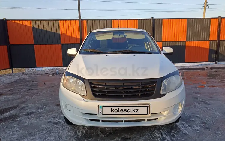 ВАЗ (Lada) Granta 2190 2013 годаүшін2 150 000 тг. в Уральск