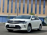 Toyota Camry 2015 года за 10 500 000 тг. в Астана