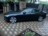 Volvo S60 2023 года за 17 000 000 тг. в Актобе – фото 3