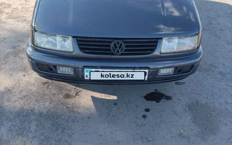 Volkswagen Passat 1994 годаүшін1 650 000 тг. в Новоишимский