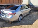 Toyota Camry 2010 годаүшін6 800 000 тг. в Атырау – фото 2