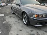 BMW 523 1996 года за 2 500 000 тг. в Алматы – фото 3